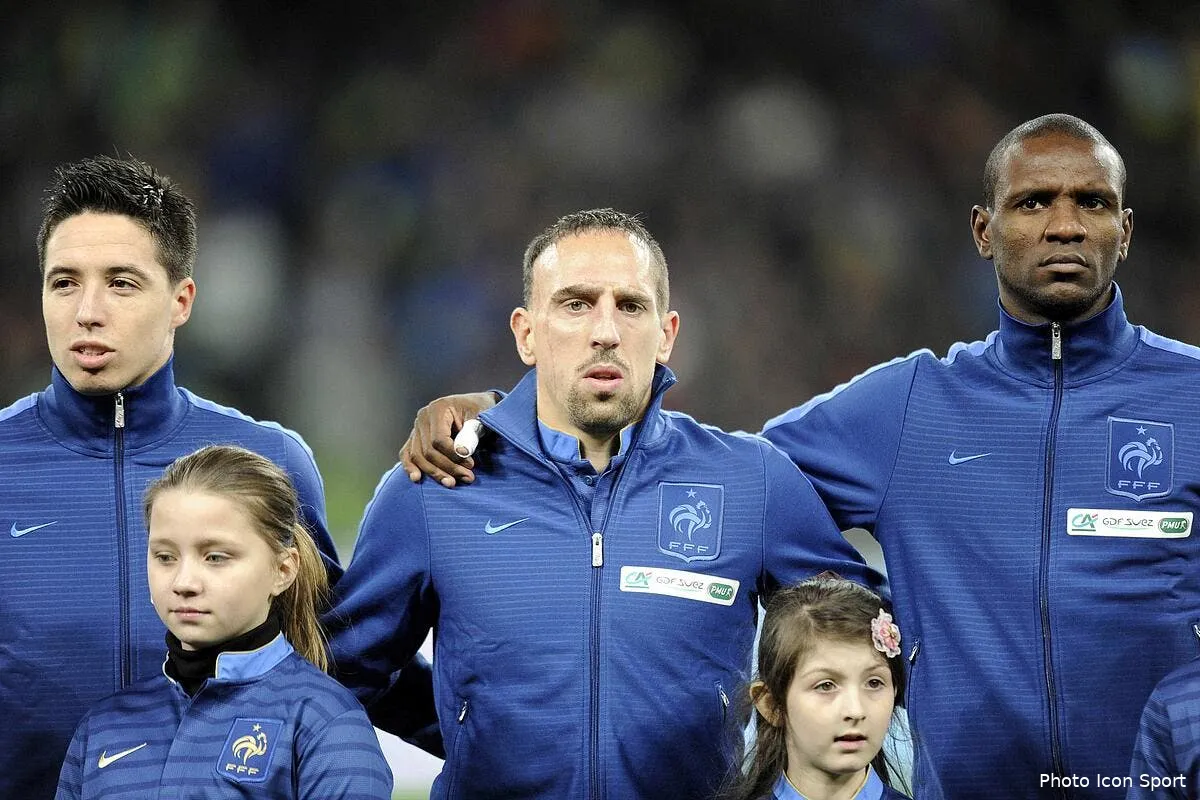 abidal raccroche aussi chez les bleus iconsport noe 151113 06 21689565