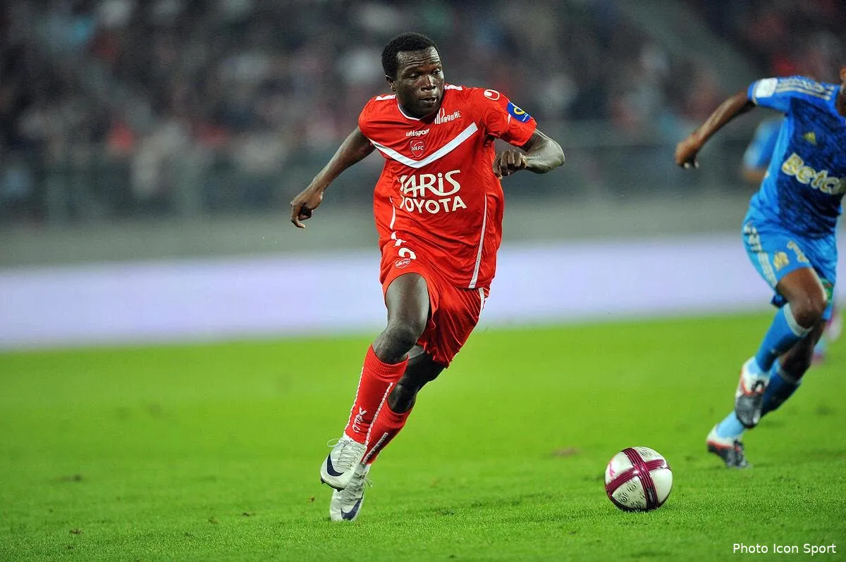 aboubakar le petit phenomene de valenciennes iconsport win 240911 26 11026073