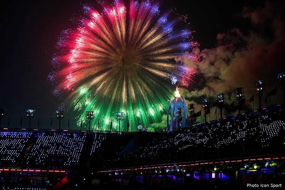 adieu 2020 on t aimait pas meilleurs voeux pour 2021 icon bbb 090318 23 104 303037