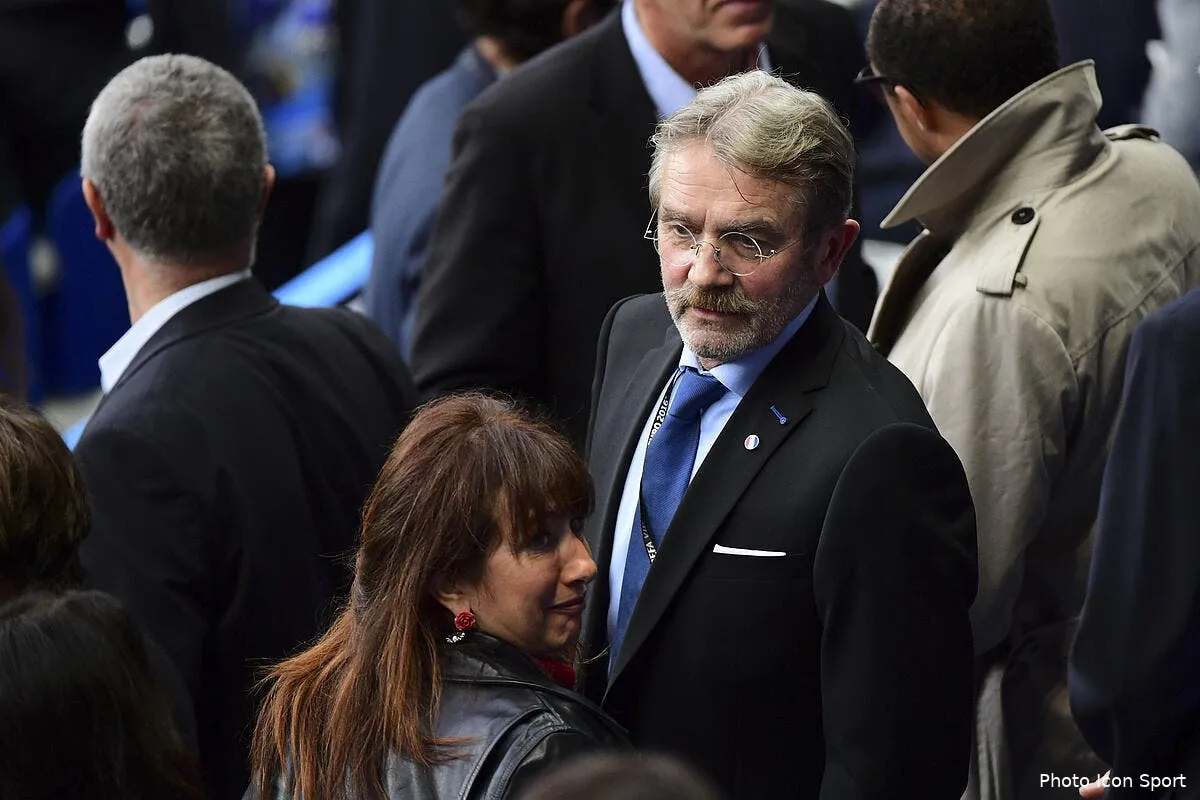 affaire benzema frederic thiriez et valbuena applaudissent icon win 030716 07 102272315