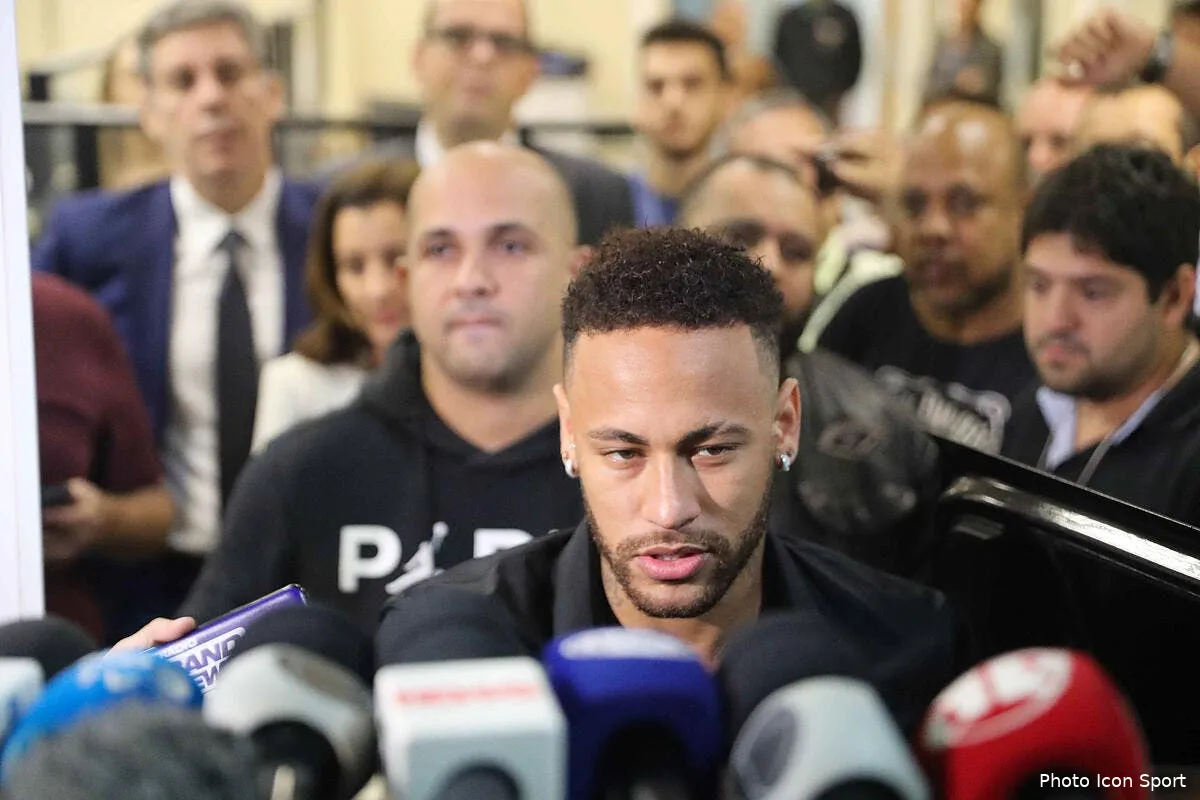 affaire neymar l accusatrice de moins en moins credible icon est 060619 45 01 1255793