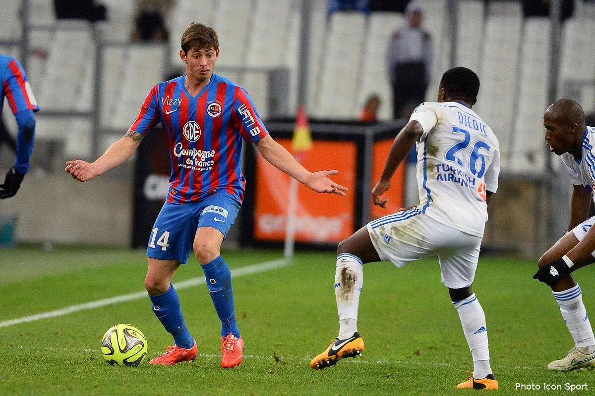 affaire sala le syndicat des joueurs furieux contre bordeaux iconsport pet 270215 51 23106225