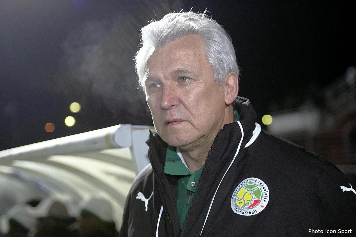 afr la tunisie vire kasperczak iconsport per 211107 32 19176010