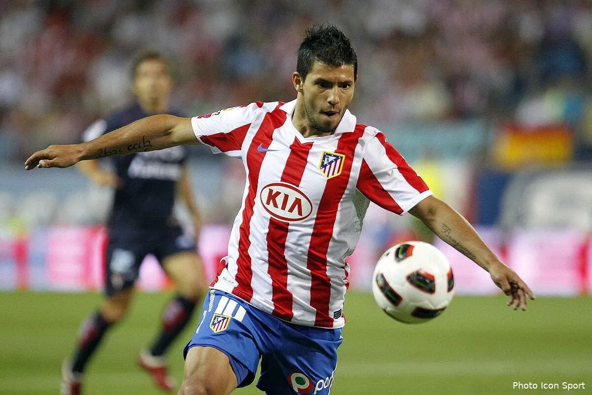 aguero debarque a manchester city iconsport alf 300810 149 0222482