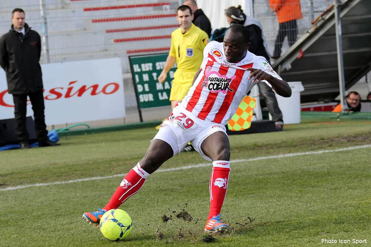 ajaccio a juste peur de jouer au football iconsport bel 030213 08 0551337
