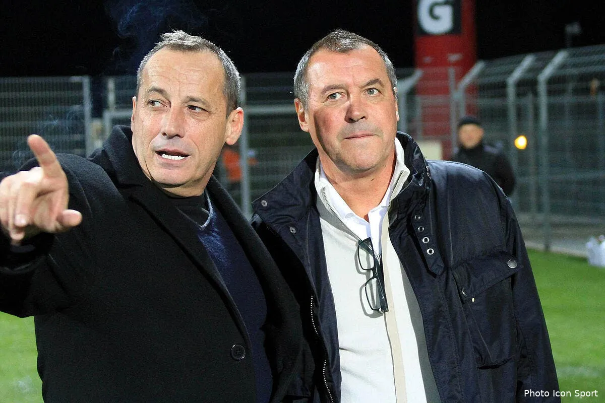 ajaccio a une drole d explication pour l intrus entre sur la pelouse contre rennes iconsport blz 221212 05 0546243