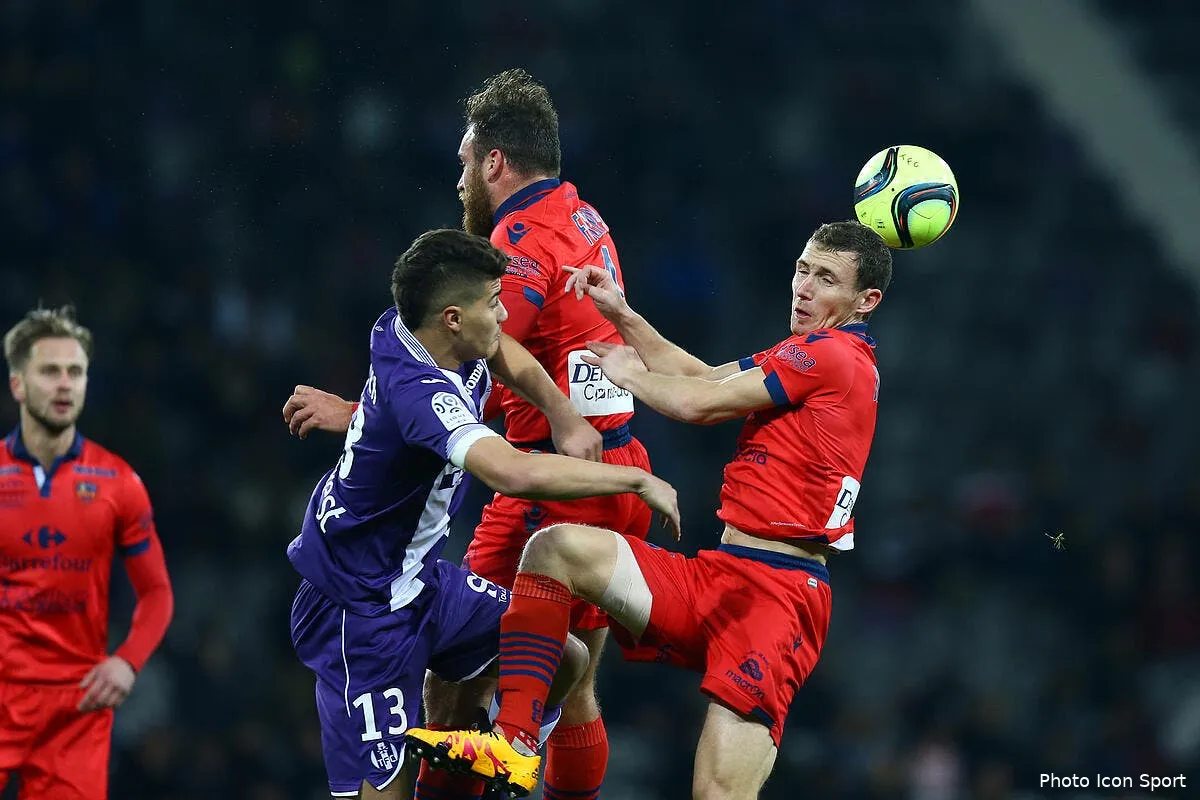 ajaccio est decu mais pas effondre iconsport blo 200216 01 02134264