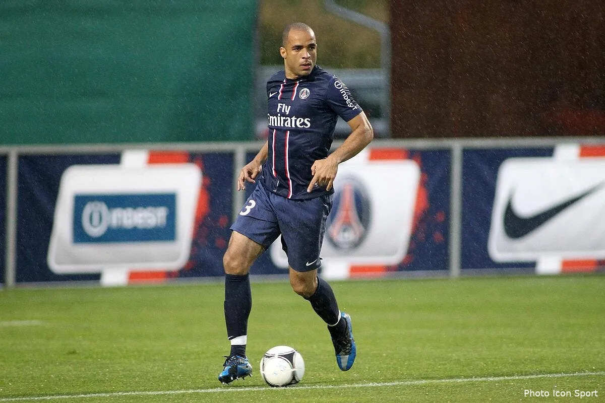 alex est plus tranquille au psg qu il ne l etait a chelsea iconsport die 110712 99 0137602