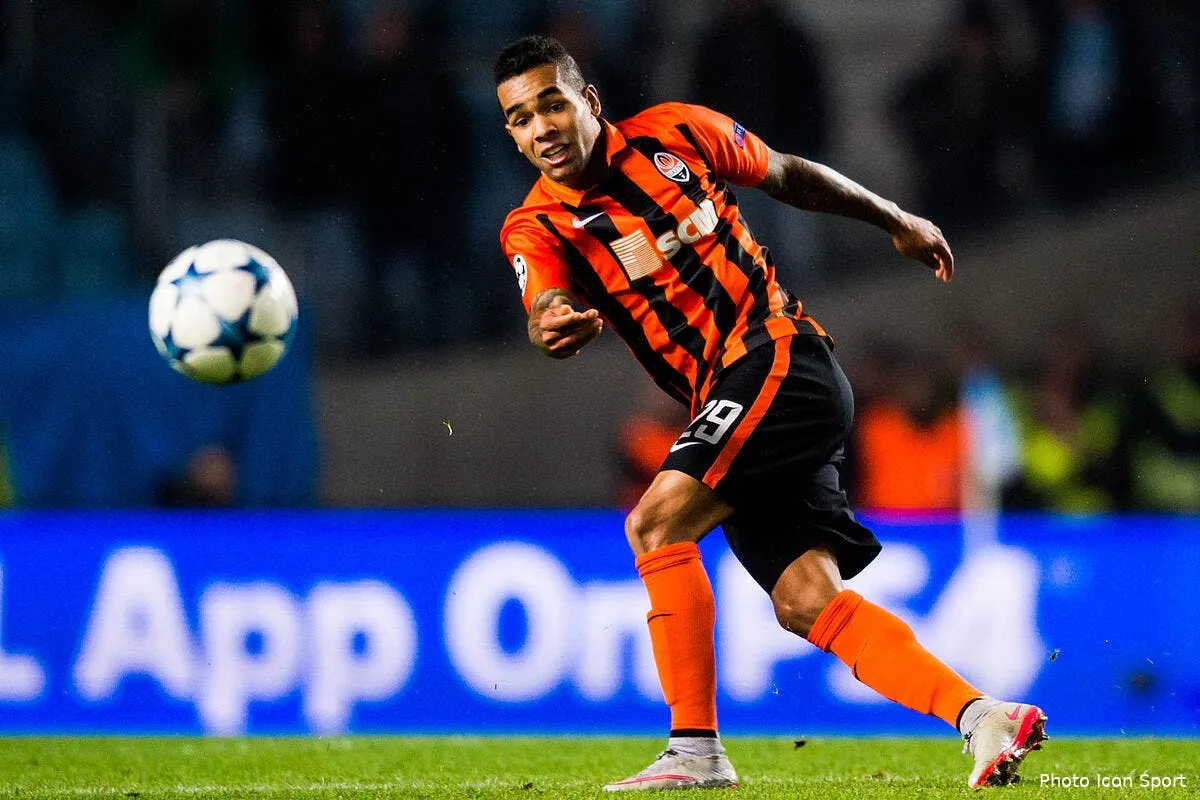 alex teixeira en chine pour un montant record iconsport bbb 211015 08 26132663