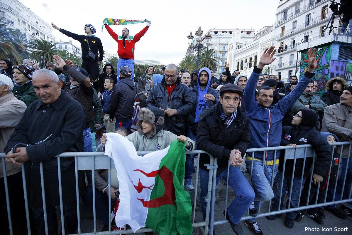 algerie le derby d alger boycotte la crise monte d u cran icon visual 386445 170117 17 03247721