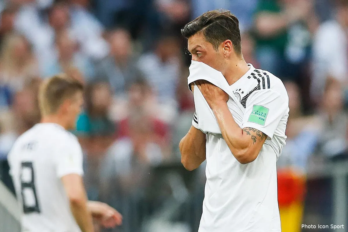 allemand dans la victoire immigre dans la defaite ozil cree la polemique iconsport icon spi 170618 37 43225521