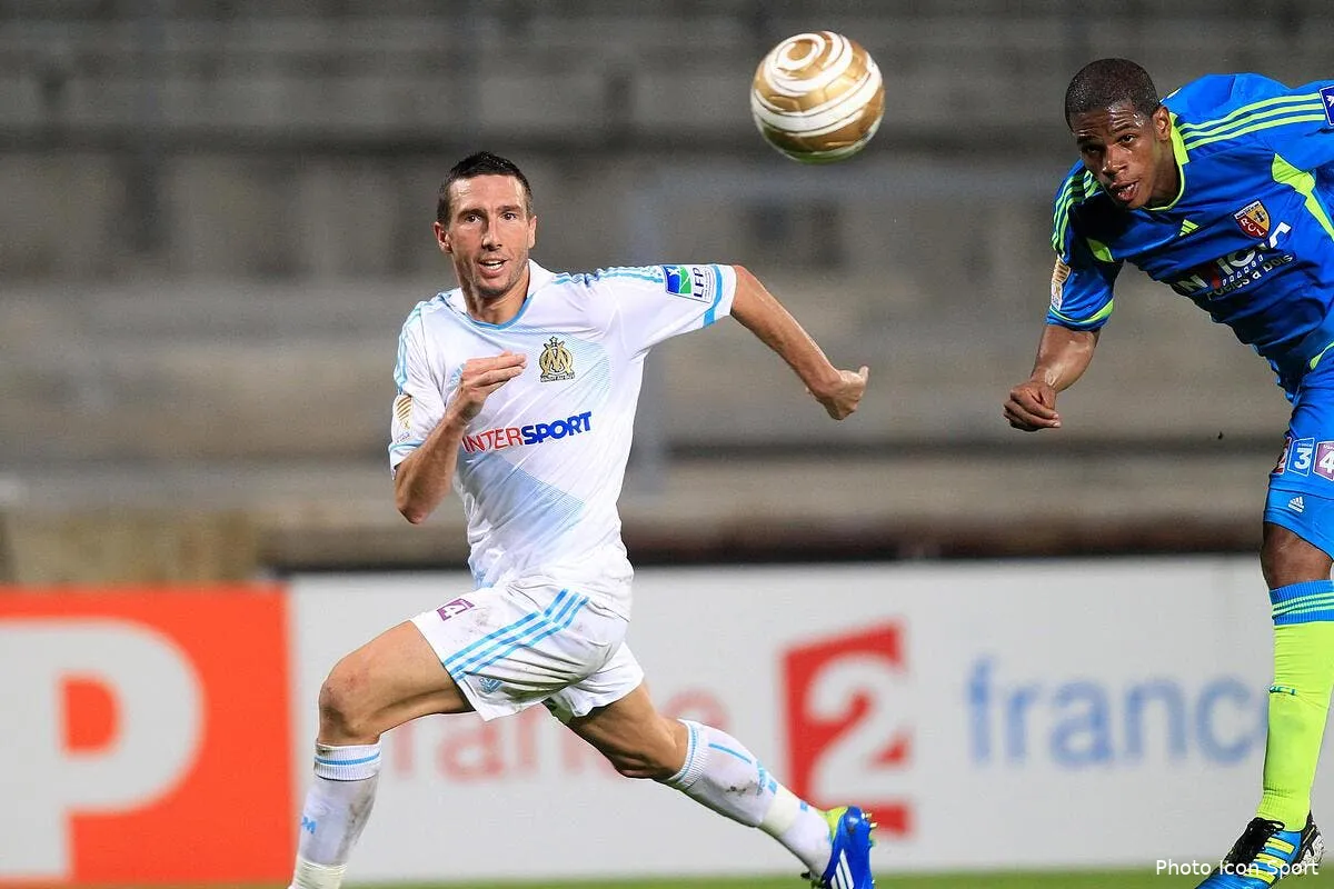 amalfitano a le remede pour la guerre deschamps anigo iconsport blo 251011 01 1626574