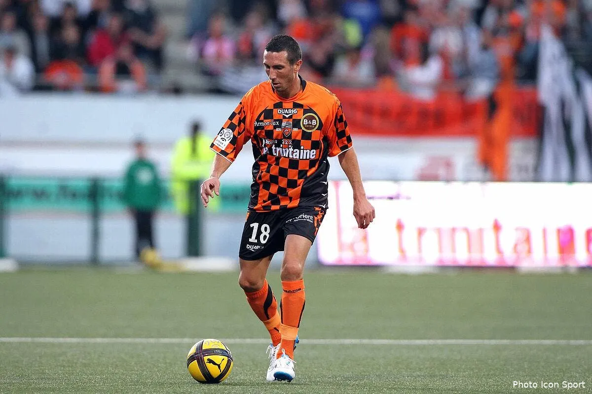 amalfitano s engage pour quatre saisons avec l om iconsport oue 290511 05 2620430