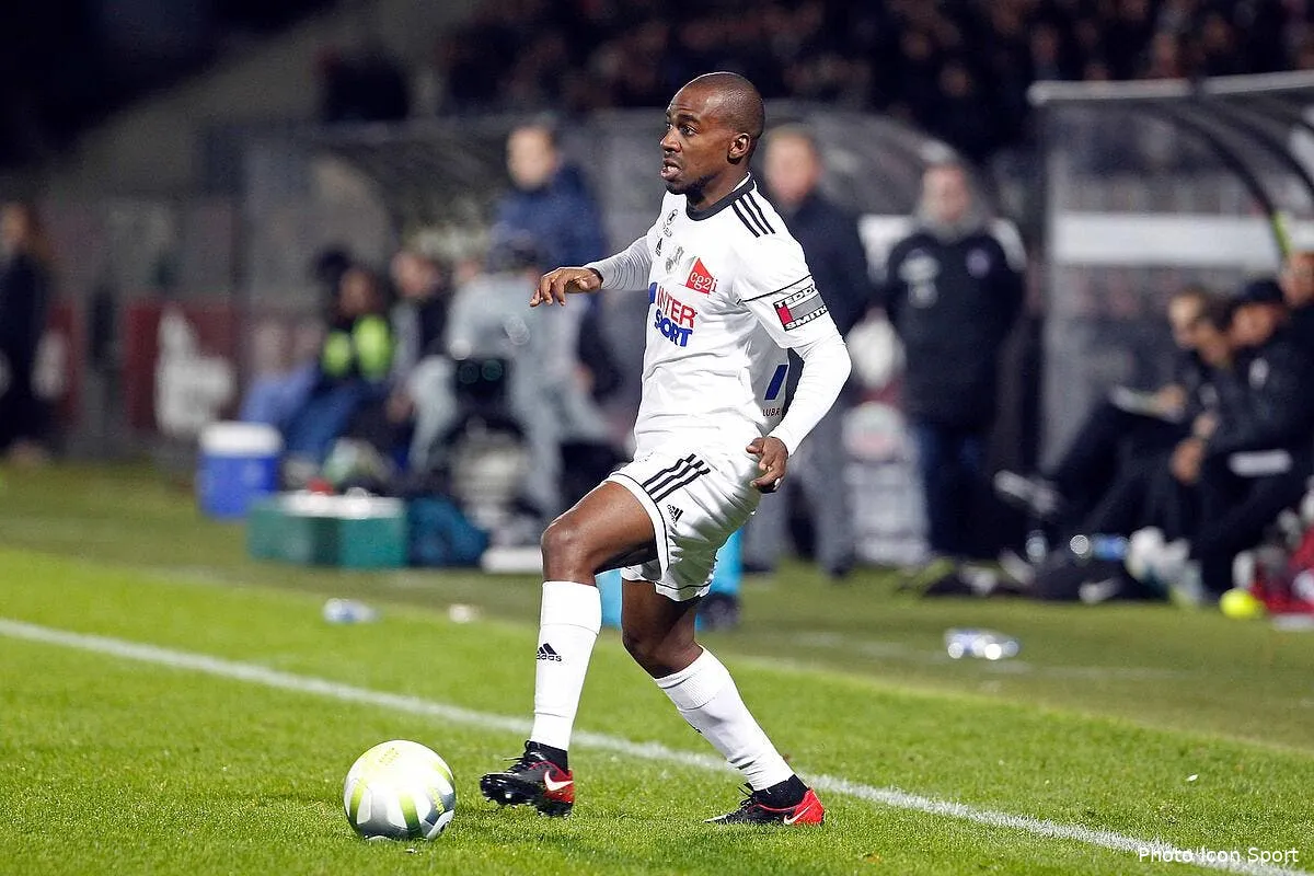 amiens dijon 2 1 iconsport icon mrv 251117 99 29201373