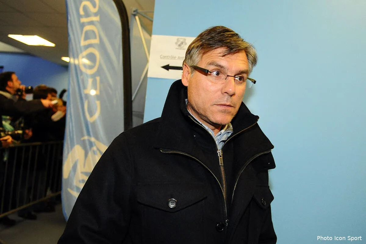 amoros n a pas digere knysna et coince avec les bleus iconsport oap101109 01 3453063