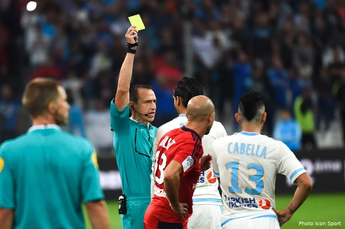 amoros un peu ecoeure du traitement anti valbuena iconsport dim 200915 01 10121305