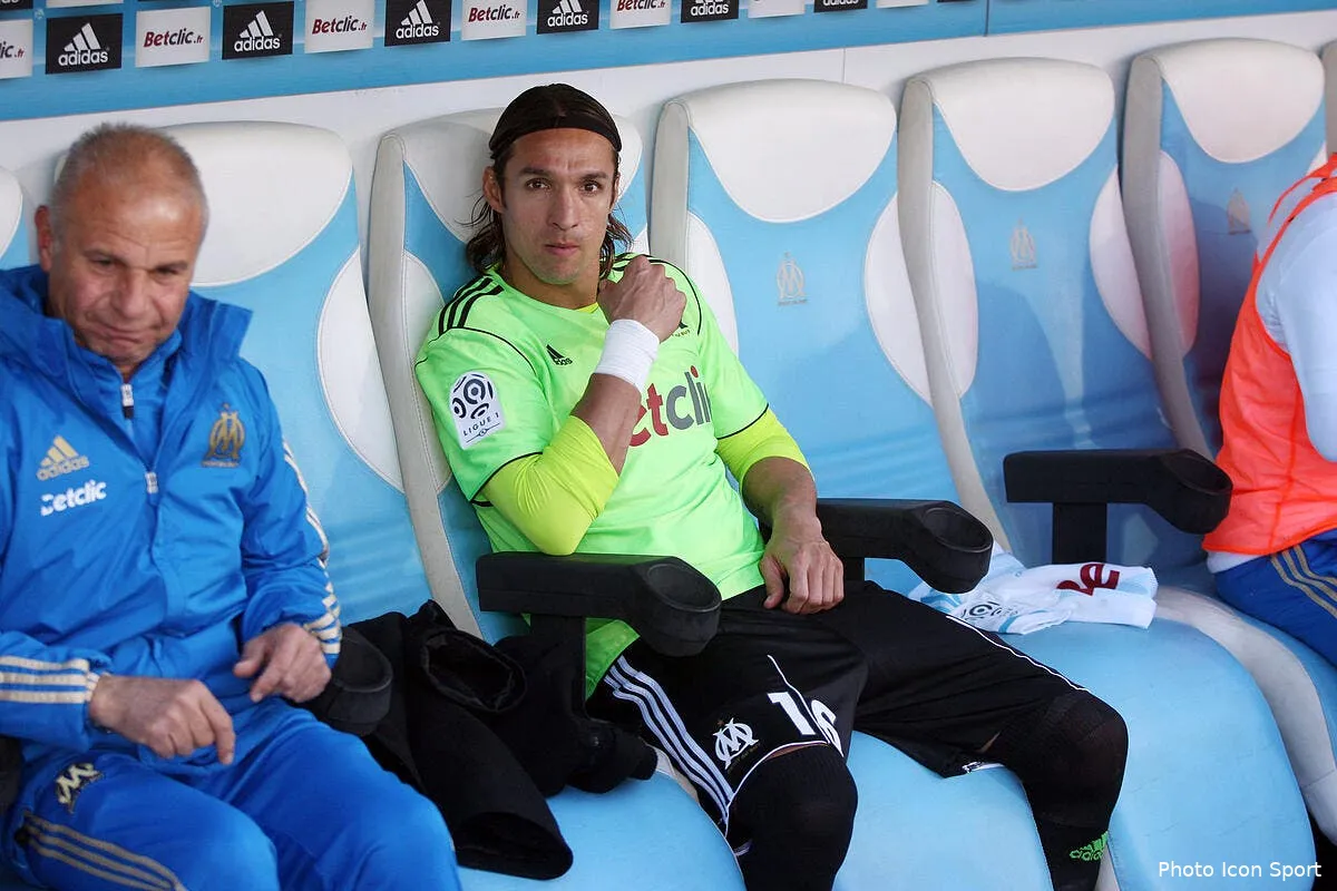 andrade devaste a l idee de quitter l om iconsport guy 110412 64 1840117