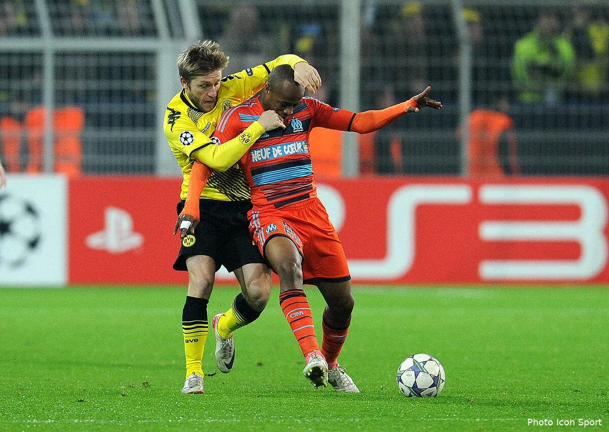 andre ayew heureux d avoir ferme le clapet de dortmund iconsport fir 061211 05 0528258