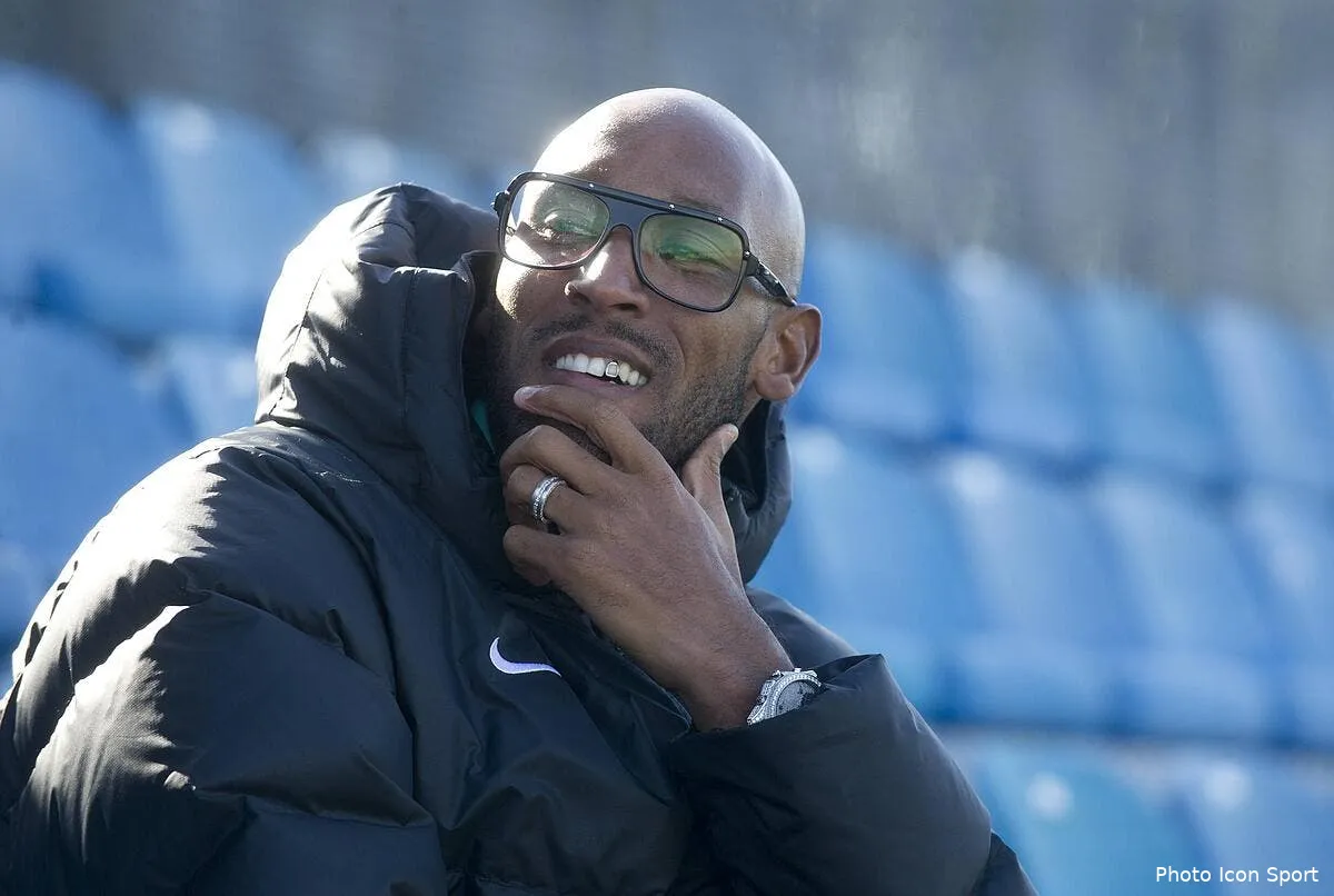 anelka entraineur de shanghai a la place de tigana iconsport alf 090212 01 1233579