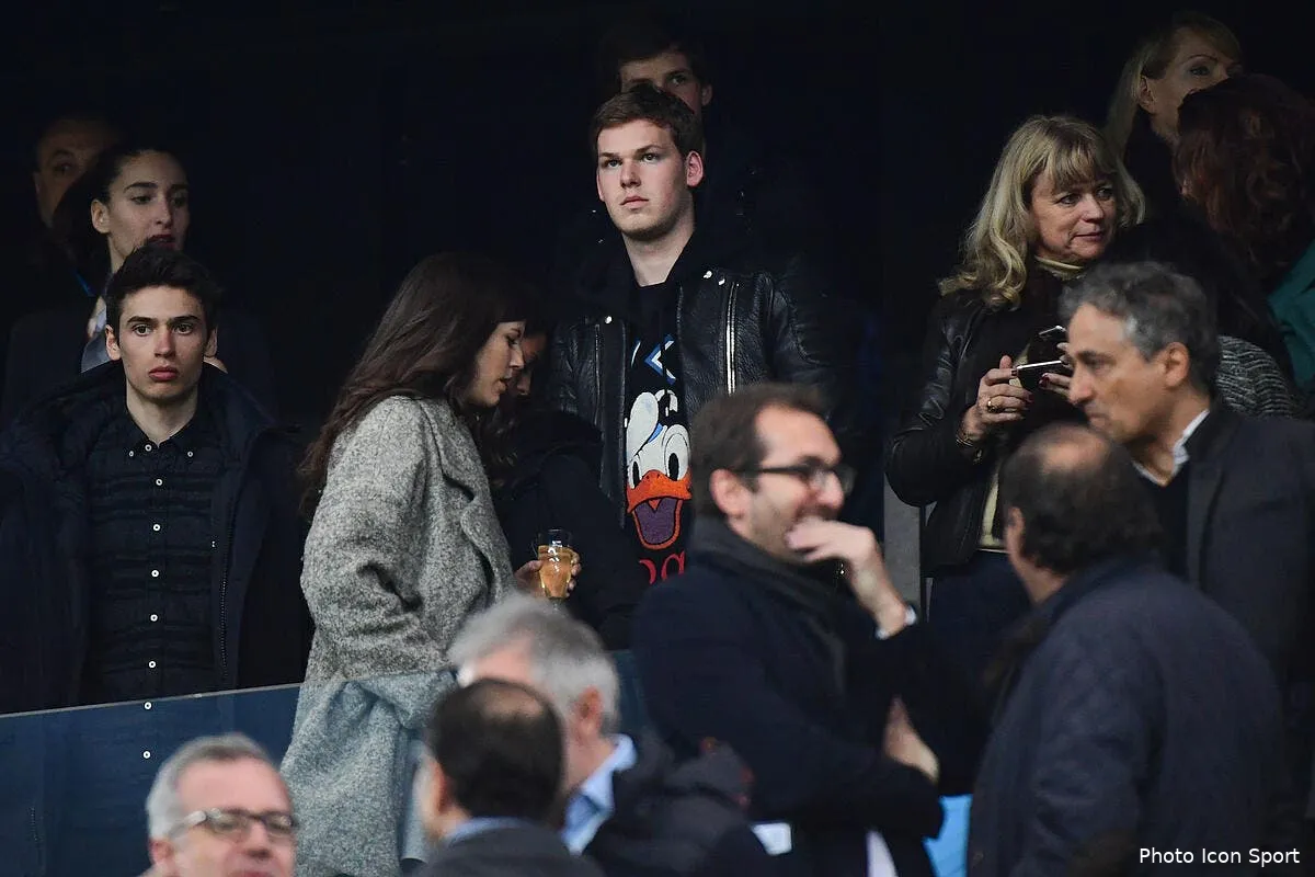 ang apres l om kyril louis dreyfus rachete sunderland icon win 260217 01 24050 299211