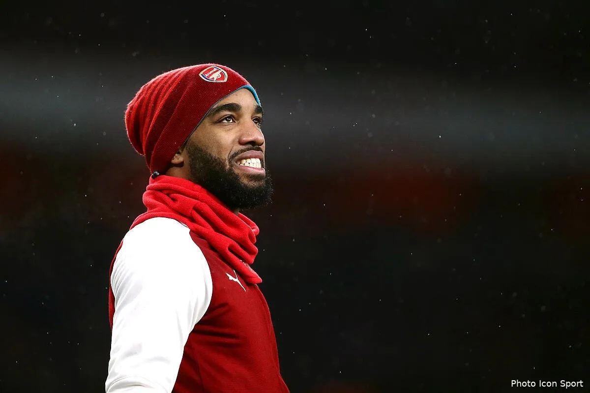 ang lacazette de retour apres la treve internationale iconsport icon pa 34777100212837