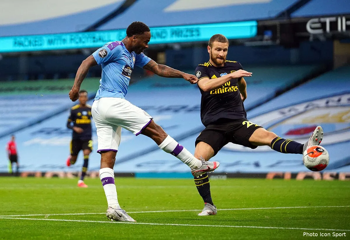 ang manchester city enfonce arsenal icon 54192504287191