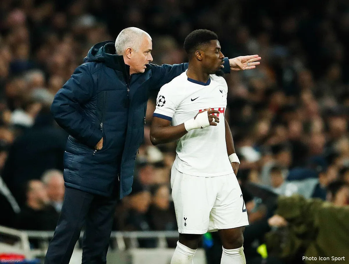 ang mourinho en tete a tete avec serge aurier apres la mort de son frere icon spi 033 dk spurs leipzig289181