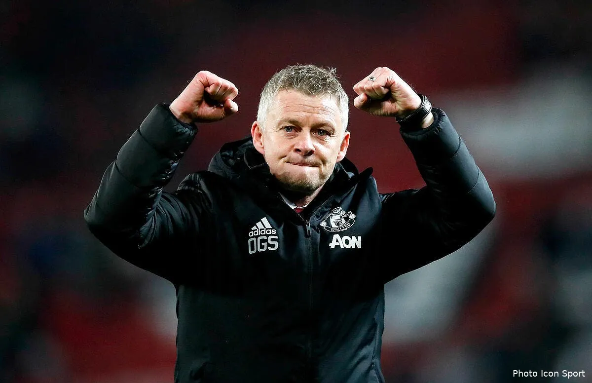 ang solskjaer sauve encore sa tete a man utd icon 48798686276211