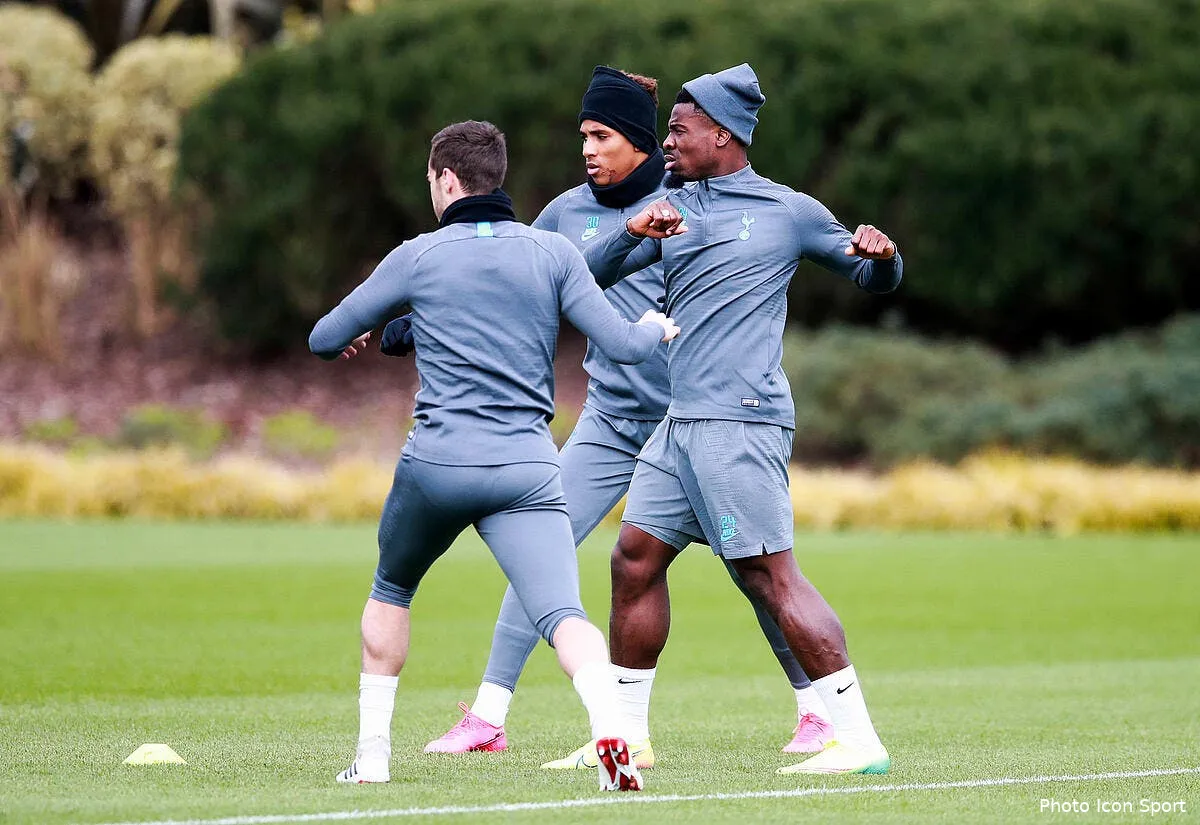 ang troisieme avertissement pour aurier tottenham voit rouge icon 51237425285193