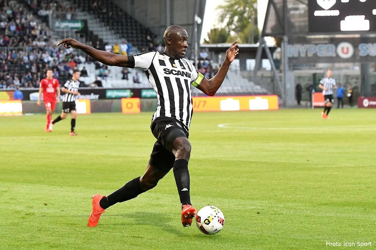 angers face a l om ndoye ne fera pas pas de sentiments iconsport leb 210916 04 13156814