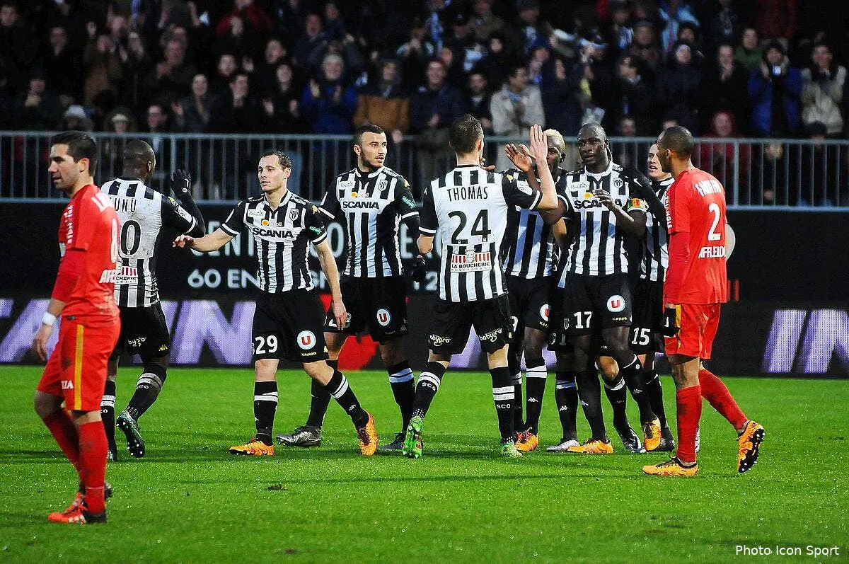 angers passe a l attaque et gifle monaco iconsport leb 300116 05 14132065