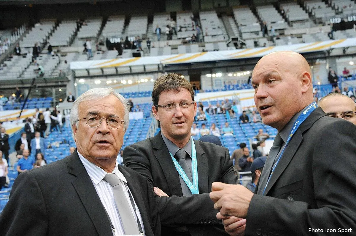 anigo aime la coupe et l argent de la coupe de la ligue iconsport per 230411 99 03418558