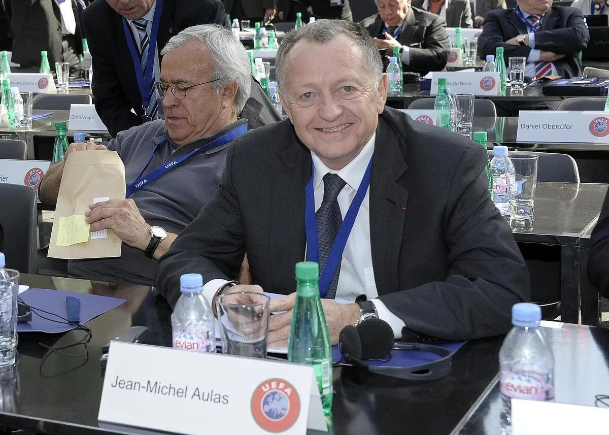 anigo l avoue aulas a fait de l ol le patron du foot francais iconsport ppp 220311 23 6944181