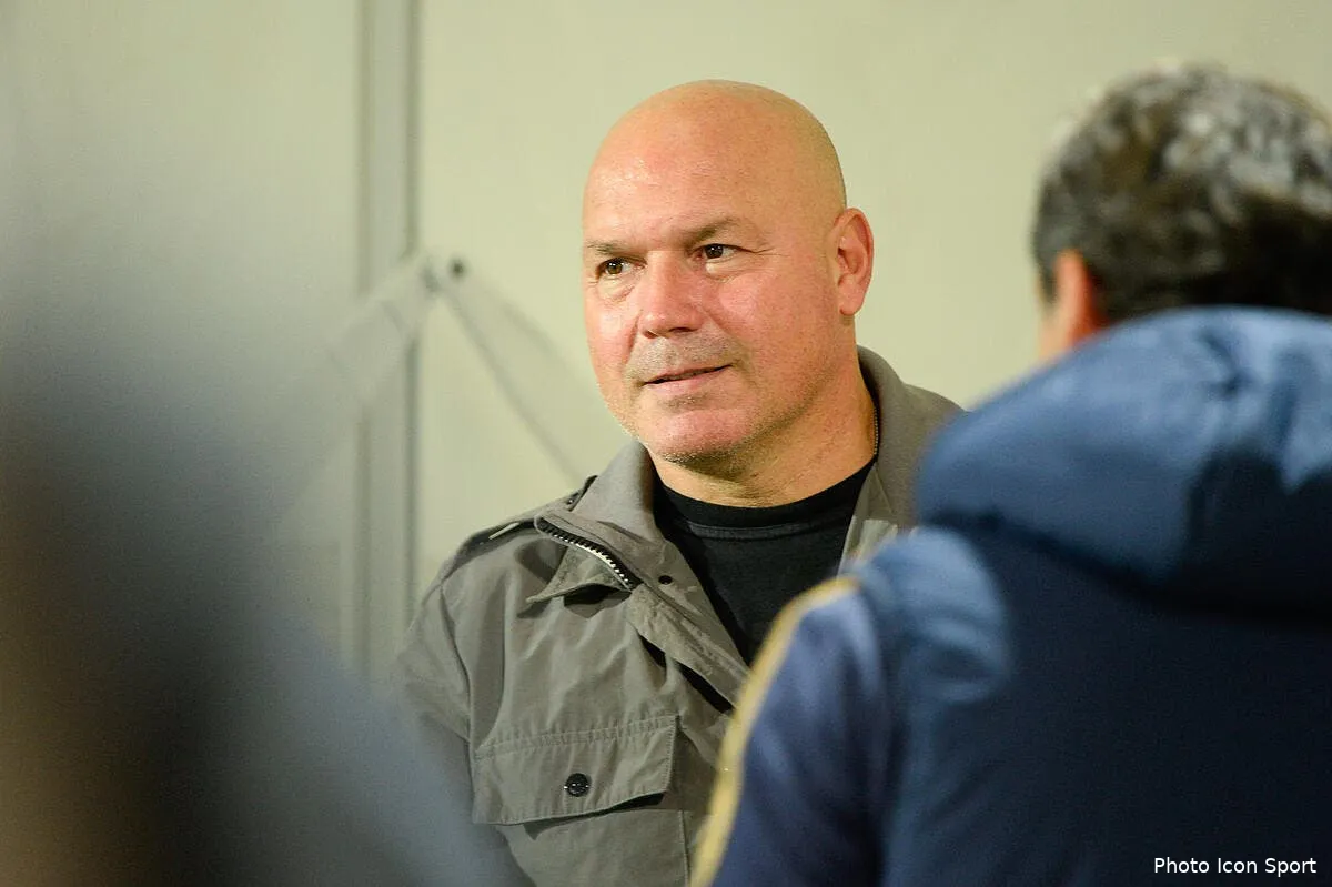 anigo quitte officiellement l om pour tunis iconsport por 061013 08 59114203