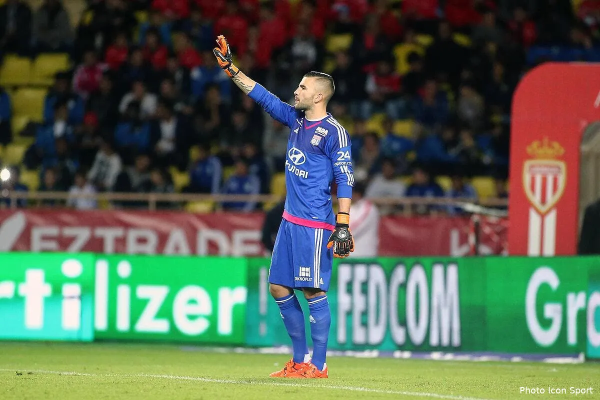 anthony lopes confirme qu il veut continuer a l ol iconsport hao 161015 15 60123895