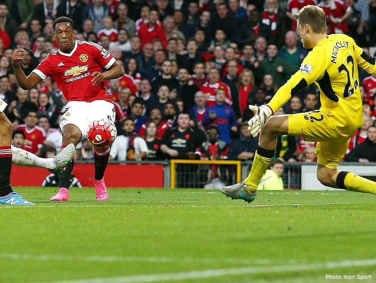 anthony martial entre et marque avec man utd martial buteur contre liverpool120659