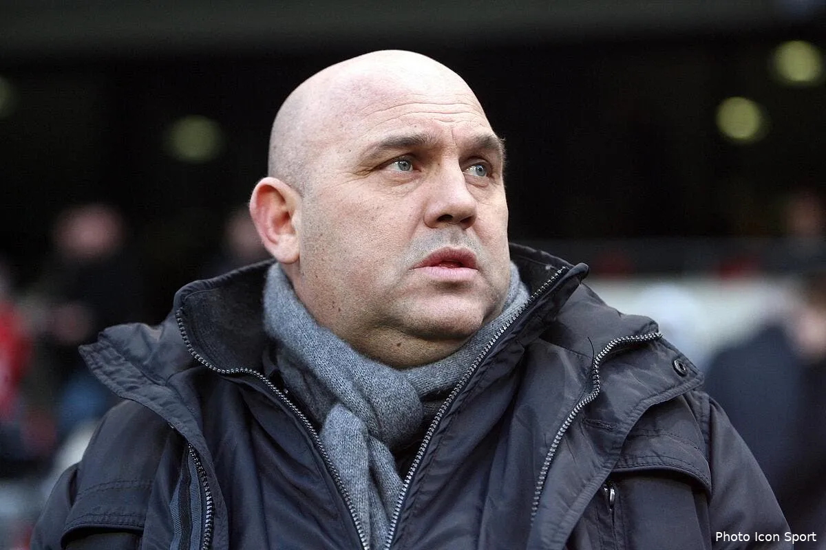 antonetti tacle l arbitre mais felicite ses joueurs iconsport vmi 110212 07 3531665