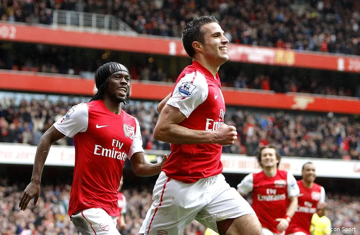 anzhi pret a sortir l artillerie lourde dans le dossier van persie iconsport cam 050512 201 1135244