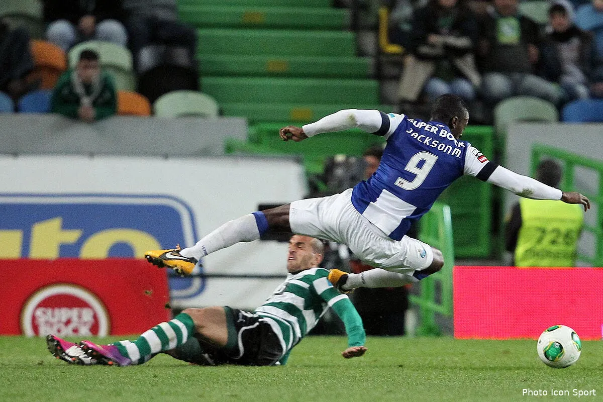 apres corchia l ol a conquis un nouveau lateral droit iconsport rod 030313 03 3060325