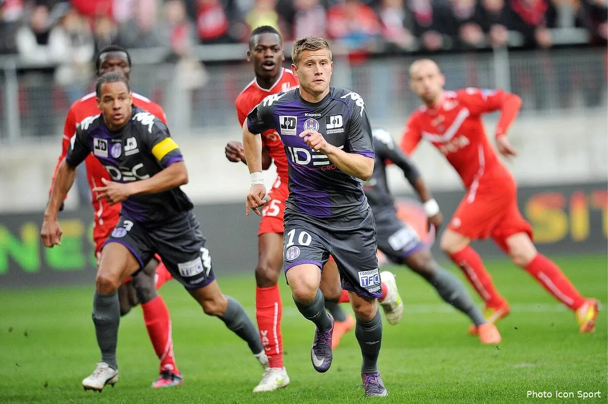 apres ederson la lazio court apres une cible de l om iconsport per 070412 06 5336470