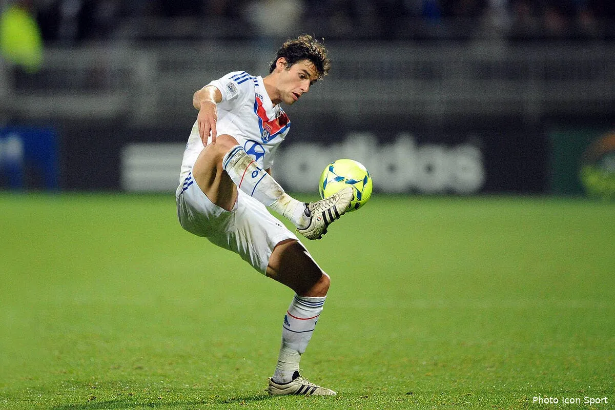 apres gomis l ol espere trouver un point de chute pour gourcuff iconsport jpt 260513 44 4860445