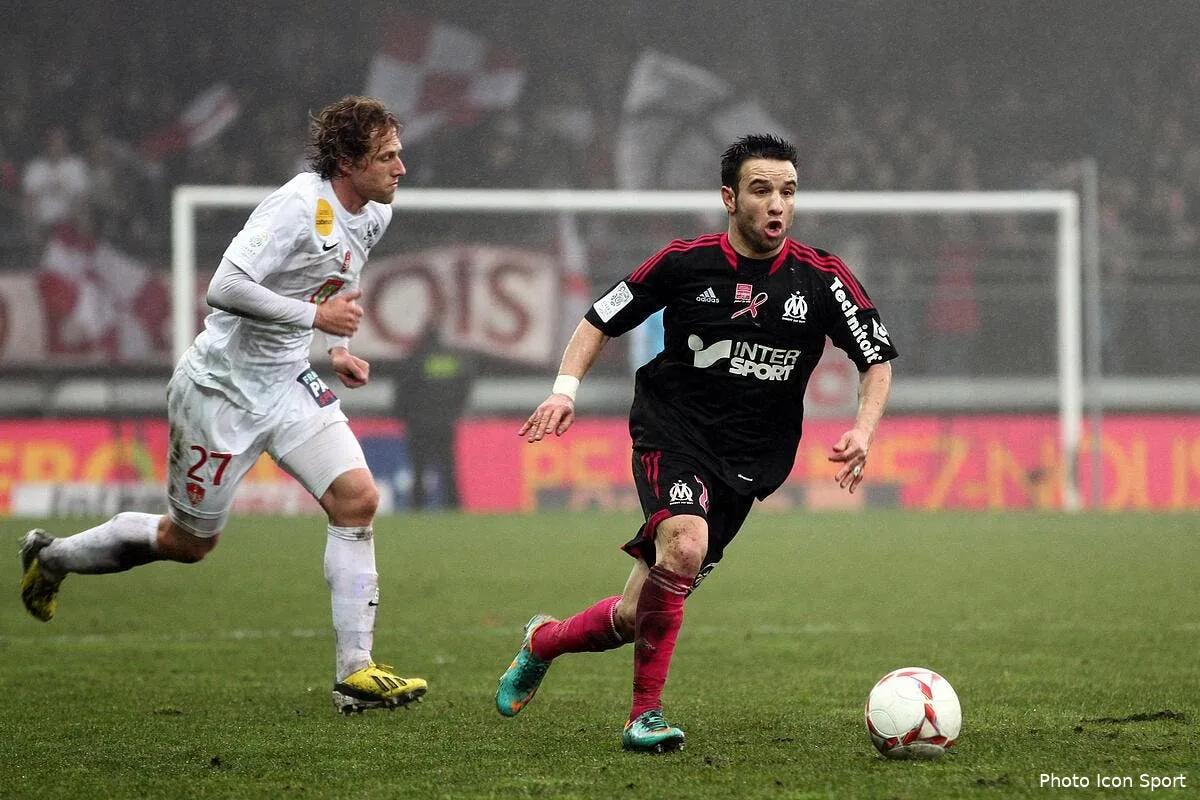 apres l om il y a le barca qui fait rever valbuena iconsport ker 021212 74 1844915