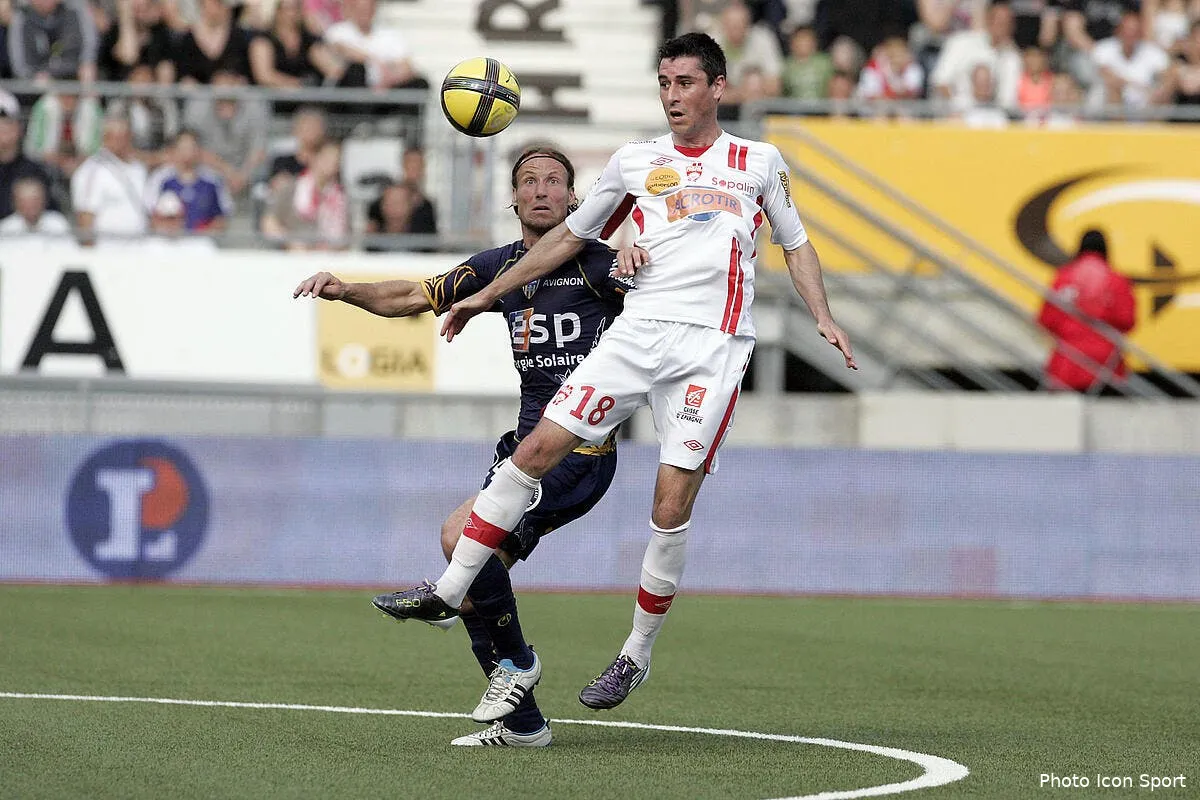 arles avignon n a pas dit son dernier mot avant lille iconsport mrv 240411 01 0318704