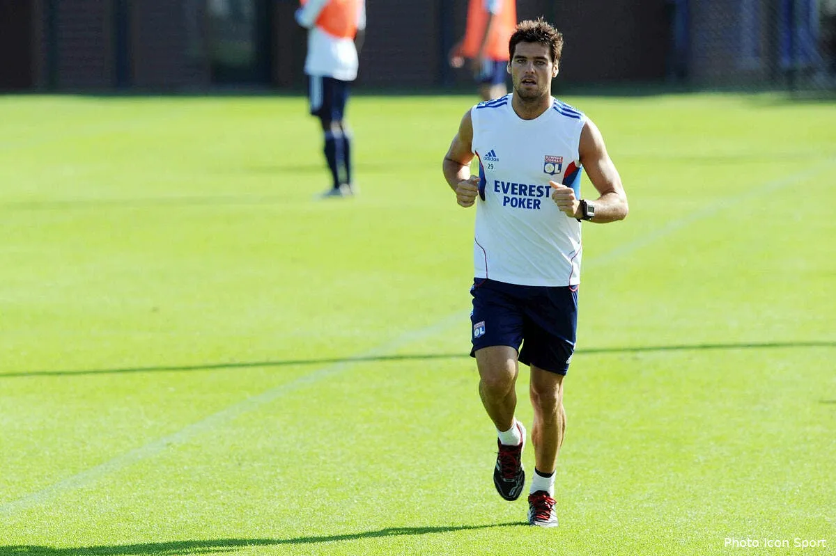 arsenal a bien contacte l ol pour gourcuff iconsport jpt 310811 05 1024169