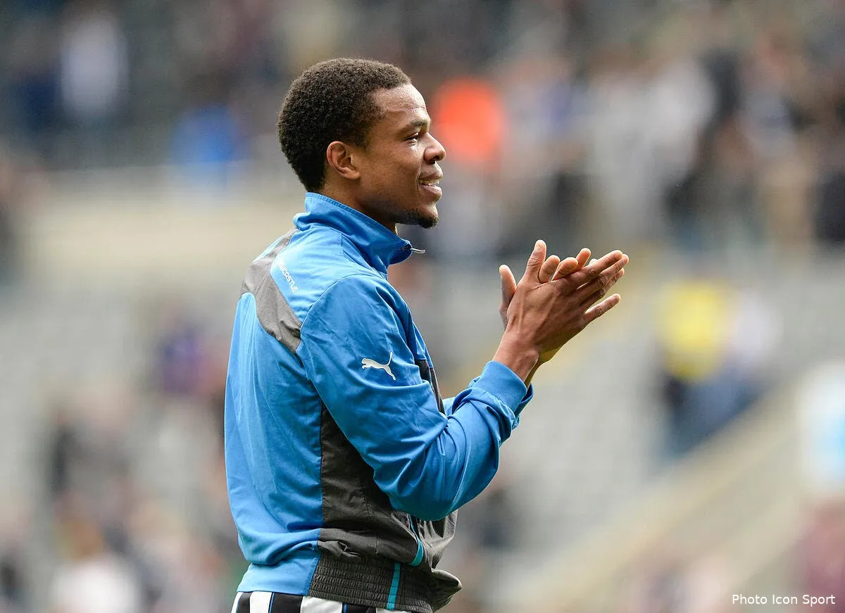 arsenal aurait fait la moitie du chemin pour loic remy remy 684271