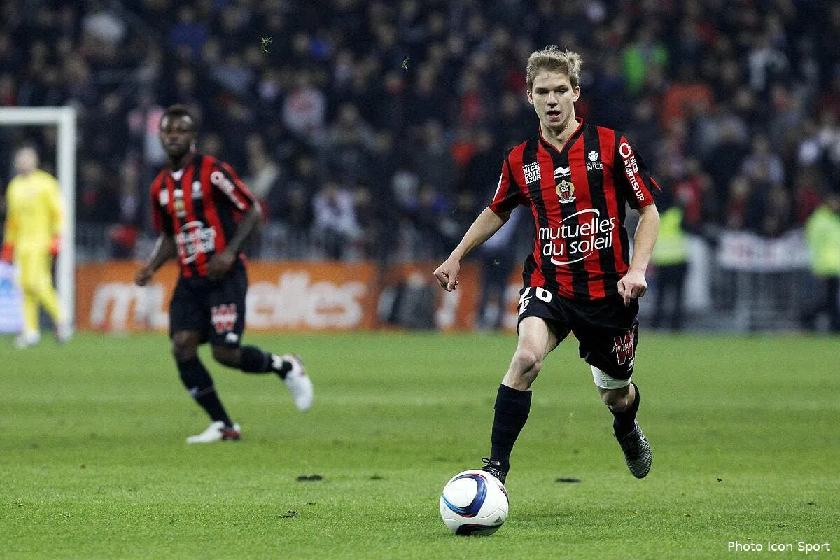 arsenal veut deja chiper la revelation de nice koziello133310