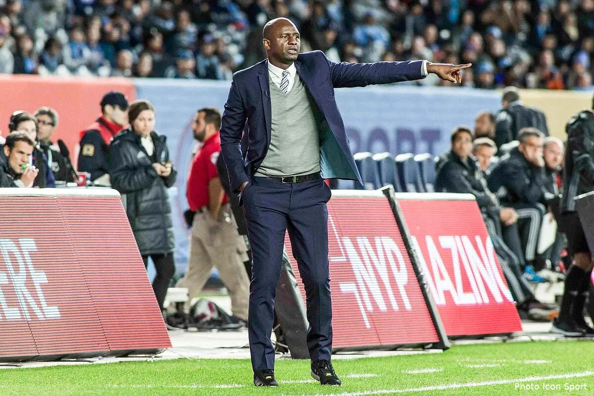 arsenal vieira ne comprend pas pourquoi wenger n aide pas les anciens iconsport ipp 231016 93 02159710