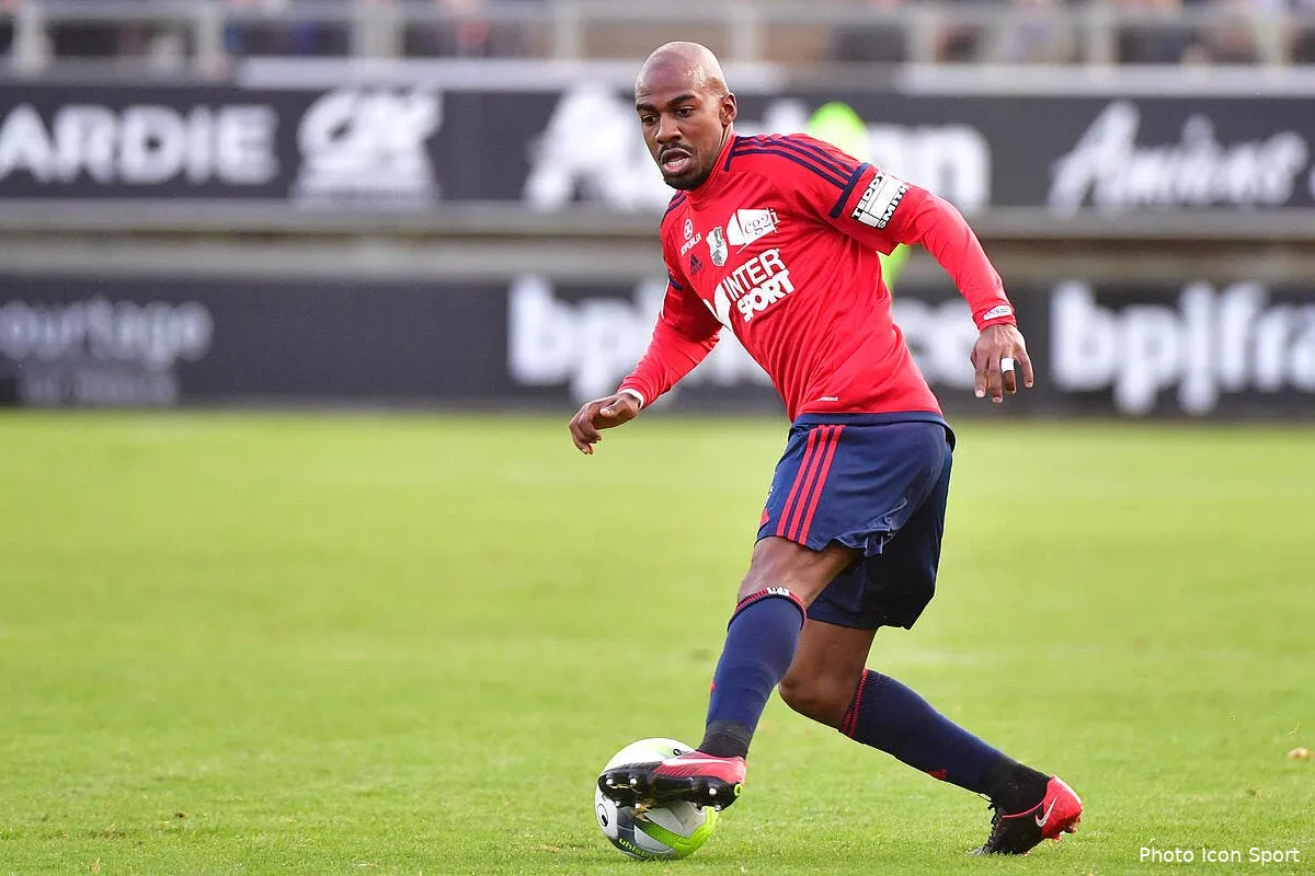 asc amiens craint un enorme coup dur a venir au mercato iconsport icon win 101217 01 32059204861