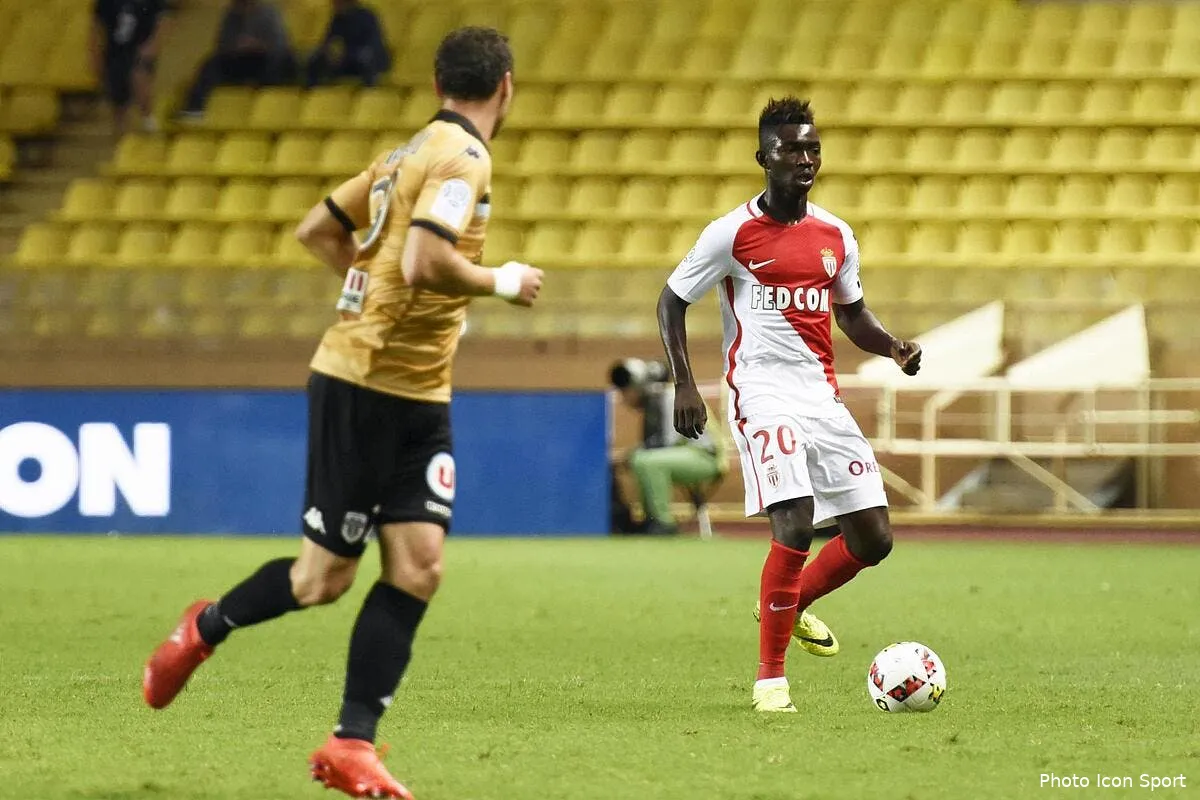 asm adama traore part en pret au portugal iconsport anp 240916 05 03169250