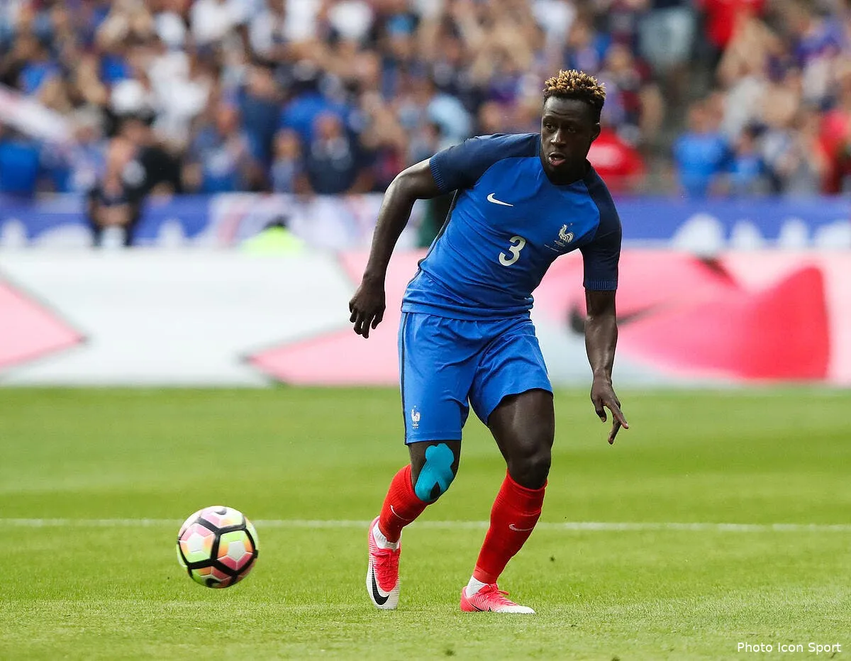 asm city pret a payer un prix fou pour benjamin mendy iconsport spi 130617 11 15186255